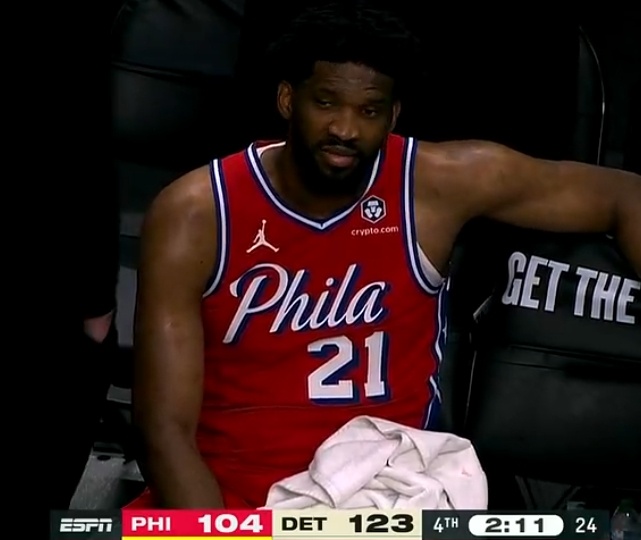 NBA常规赛：活塞125-112击败76人